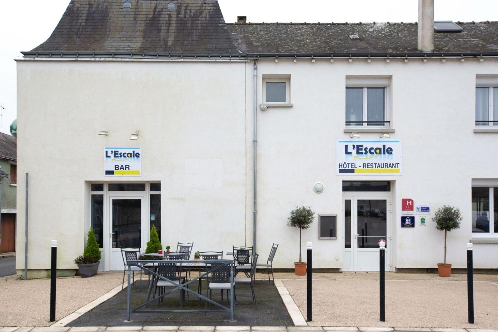 Hotel L Escale à Ports Extérieur photo